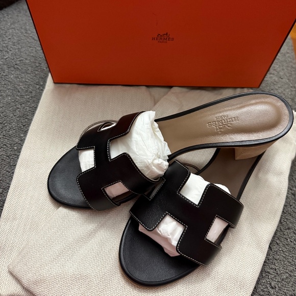 Hermes Oasis Sandals Black New - Picture 1 of 4